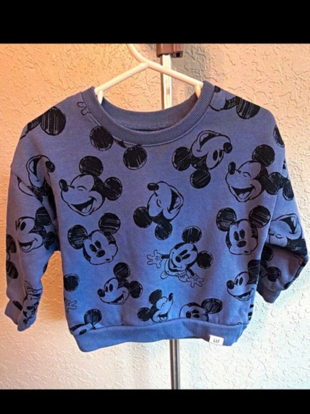 BabyGap Disney Mickey Mouse All-Over Print Fleece Pullover Sweatshirt 12-18M